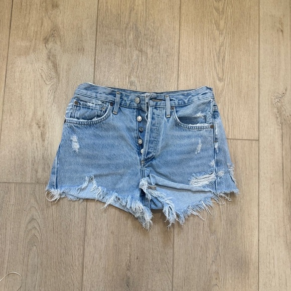 AGOLDE Parker Vintage High Rise Cut Off Shorts in Swapmeet | Size 25 - Picture 2 of 5